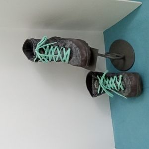 North Face women's  Boots used size 6